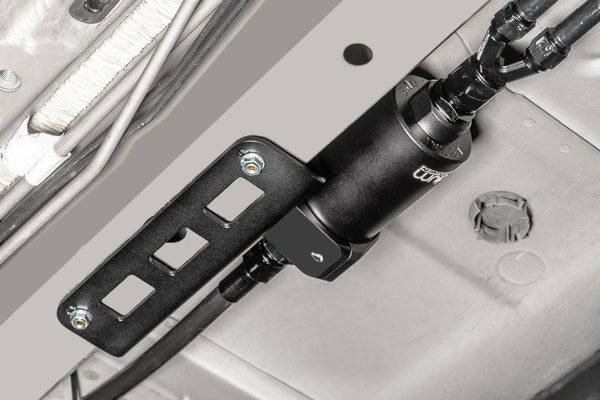 Soporte de Filtro de Combustible Cadillac CTS-V Radium Engineering - Imagen 2
