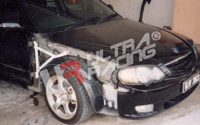 Soportes de Aleta Ultra Racing para Kia Sephia 97-03