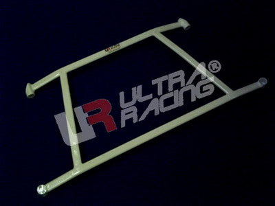 Barra Refuerzo Inferior Delantera Ultra Racing Honda Jazz/Fit 01-08