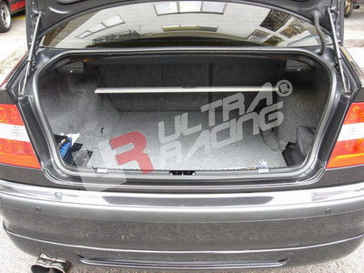 Barra de Torretas Trasera Superior Ultra Racing para BMW Serie 3 E46 (incl. M3)