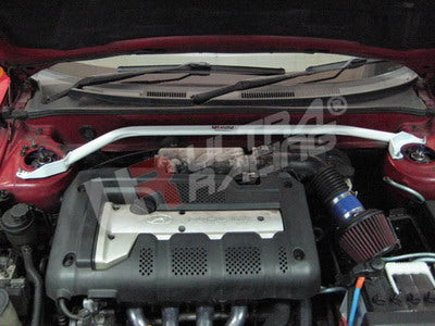Barra de Torretas Delantera Superior Ultra Racing para Hyundai Coupe 03-08