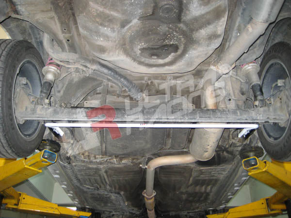 Barra Estabilizadora Trasera Ultra Racing 16mm Toyota Starlet EP70 - Imagen 2