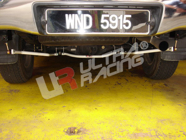 Barra Estabilizadora Trasera 20mm Ultra Racing para Toyota Hilux Vigo 05+ - Imagen 2