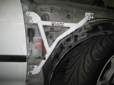 Soportes de Aleta Ultra Racing para Honda Civic 92-95 2/3D /DelSol
