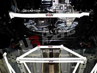 Barra de Refuerzo Delantera Ultra Racing Ford Fiesta MK6/7 1.6 08+