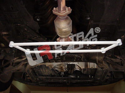 Barra Refuerzo Delantera H Ultra Racing Hyundai i30 07-12/Elantra 07-10