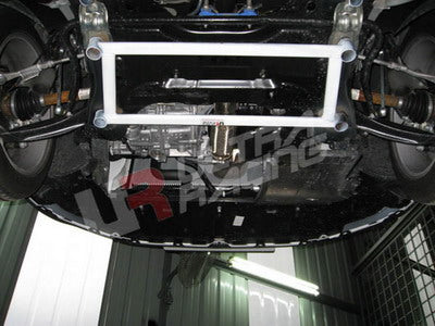 Barra de Refuerzo Delantera H Ultra Racing para Peugeot 308 Turbo + RCZ