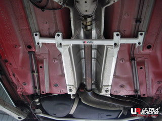 Barra Refuerzo Inferior Central Ultra Racing VW Polo 9N/6R/GTI (02-13)