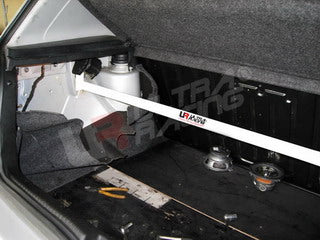 Barra De Torretas Trasera Superior Ajustable 982A Ultra Racing Para VW Golf 2/3