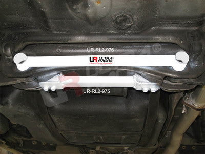 Barra Inferior Trasera Ultra Racing para Honda Integra 01-06 DC5 Type R