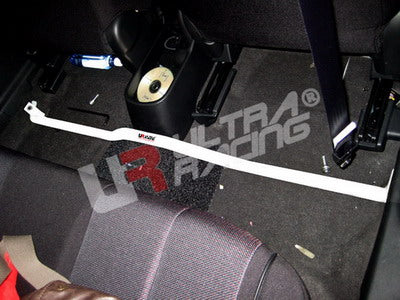 Barra Antivuelco Ultra Racing Mazda 2 (Sedán) 07+