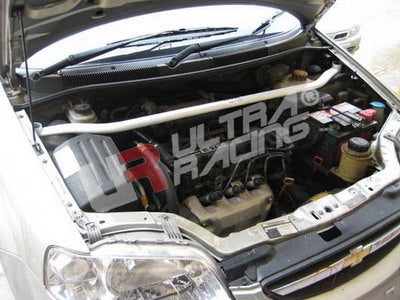 Barra de Torretas Superior Delantera Ultra Racing para Chevrolet Aveo