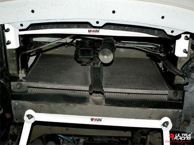 Barra Inferior Delantera Ultra Racing para Honda S2000 AP1/2