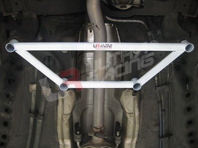 Barra Refuerzo Delantera H Ultra Racing Para Daewoo Lacetti/Chevrolet Nubira