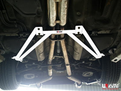 Barra Refuerzo Inferior Trasera Ultra Racing Infiniti FX 09+ 4WD