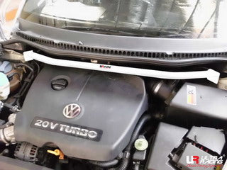 Barra de Torretas Delantera Superior 1713 Ultra Racing para VW New Beetle