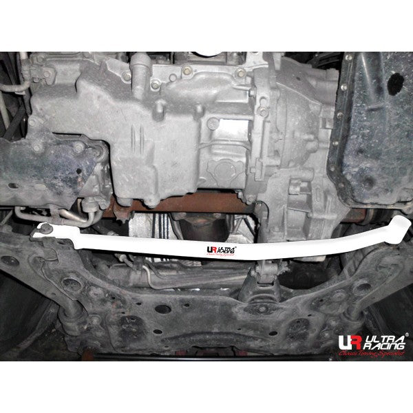 Barra Inferior Delantera Ultra Racing Para Ford Focus 1.8 MK2 05-10