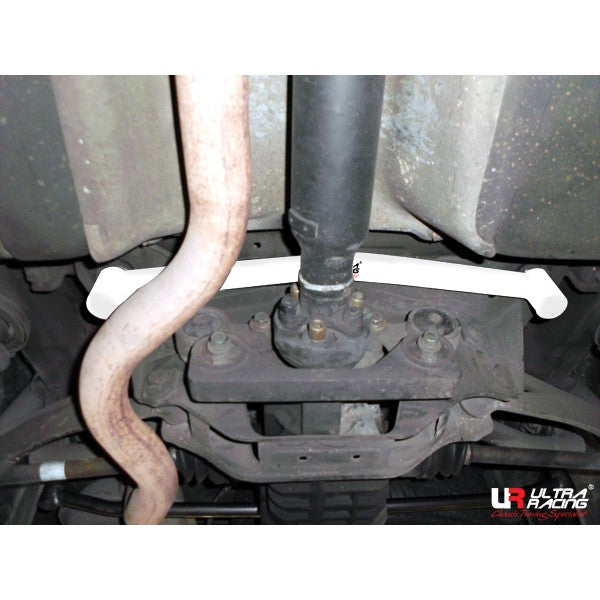 Barra Inferior Trasera 1896 Ultra Racing Hyundai Santa Fe SM 01-06