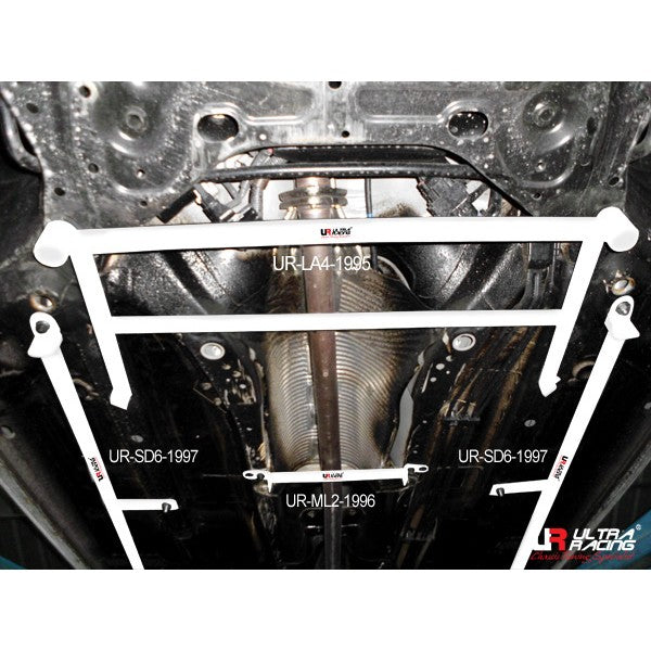 Barras Laterales Inferiores Ultra Racing Honda Civic FB 1.8 10+ USA