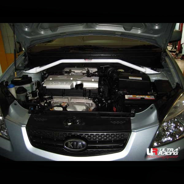 Barra de Torretas Delantera Superior 2084 Ultra Racing para Kia Rio 1.4 11+