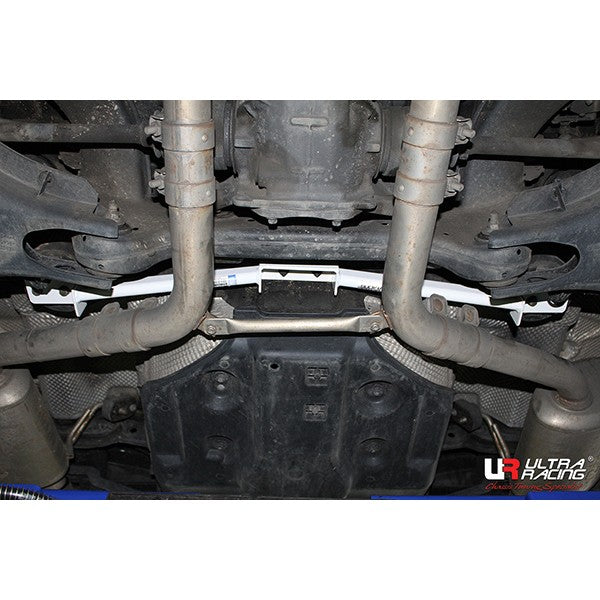 Barra Refuerzo Inferior Trasera Ultra Racing Mercedes GLK 08-15