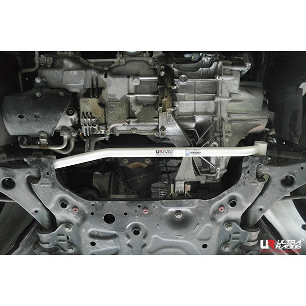 Barra Refuerzo Inferior Delantera Ultra Racing Ford Focus Mk3 11+