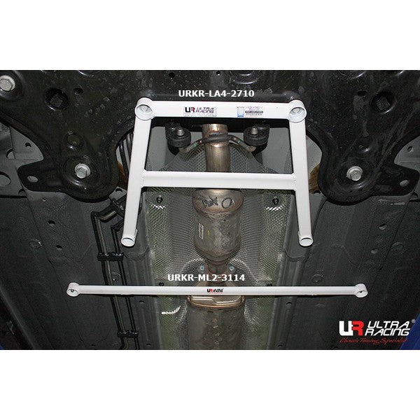 Refuerzo Inferior Central Ultra Racing para Chevrolet Aveo 1.4 11+