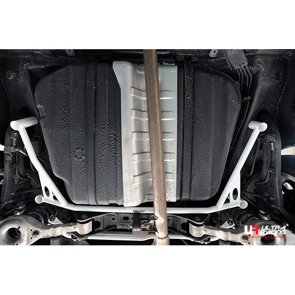 Barra Refuerzo Inferior Trasera Ultra Racing Hyundai Sonata/i40/Kia Optima 11+