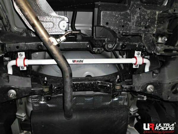Barra Estabilizadora Trasera 22mm Ultra Racing Lexus NX 200T/Toyota Harrier/Rav4 - Imagen 2