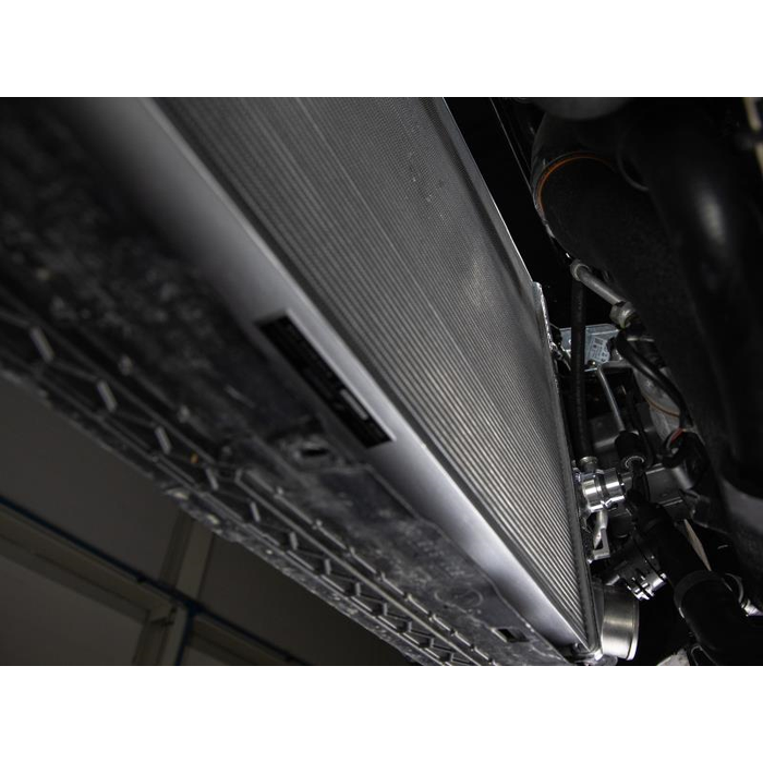 Radiador Mishimoto MMRAD-MK7-15 VW/Audi MK7 15+ - Imagen 11