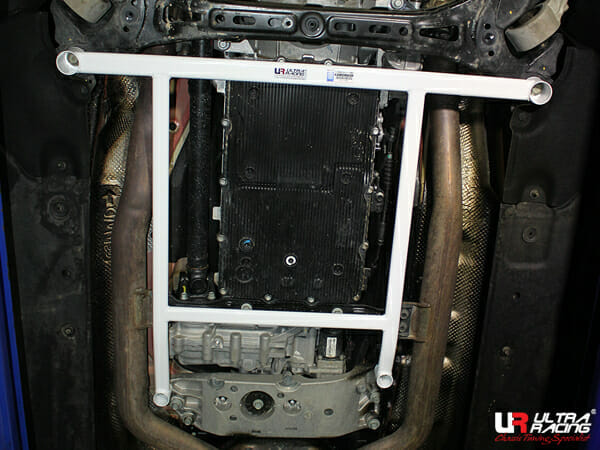 Barra Refuerzo Inferior Delantera Ultra Racing Kia Stinger (CK) 3.3 18+ 2WD/4WD