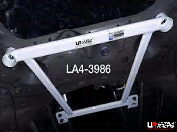 Barra Refuerzo Inferior Delantera Ultra Racing 3986 Para Toyota Auris (E210) 19+