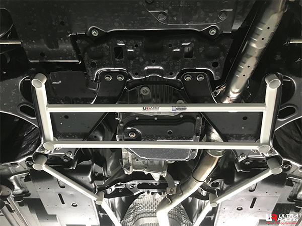 Barra Refuerzo Inferior Delantera Ultra Racing Subaru Forester (SK) 19+