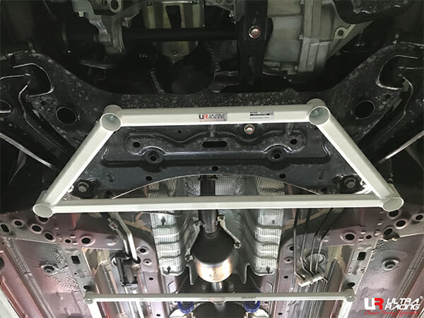 Barra Refuerzo Inferior Delantera Ultra Racing Mitsubishi Xpander 17+