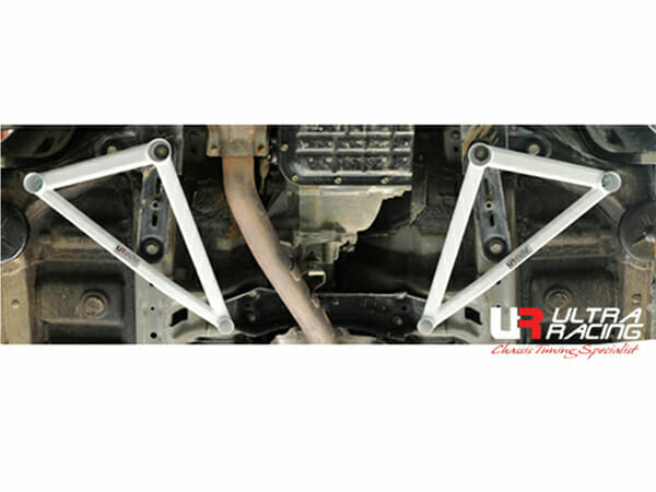 Barra de Torretas Superior Delantera Ultra Racing (2668P) para Subaru Outback (BR9) 2.5T 4WD FL 13-14
