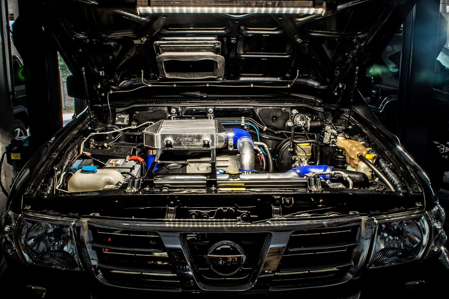 Intercooler Top Mount Nissan Patrol 3.0D M57 - Imagen 7