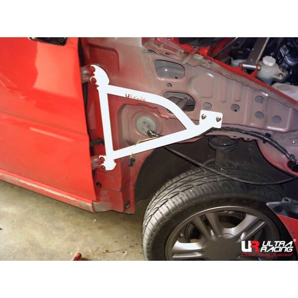 Soportes de Aleta (015P) Ultra Racing para Perodua Kenari (L900) 1.0/1.3 2WD 00-09