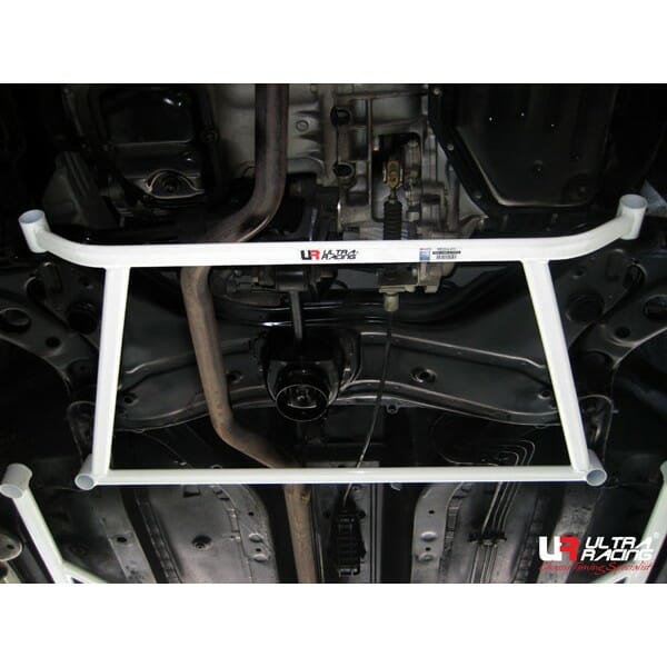 Barra Refuerzo Inferior Delantera Ultra Racing (143) para Perodua Myvi (M300/M600)