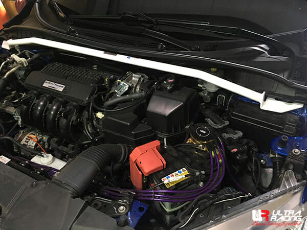 Barra De Torretas Superior Delantera Ultra Racing (3724) Para Honda City (GM6) 1.5 2WD LHD 14+