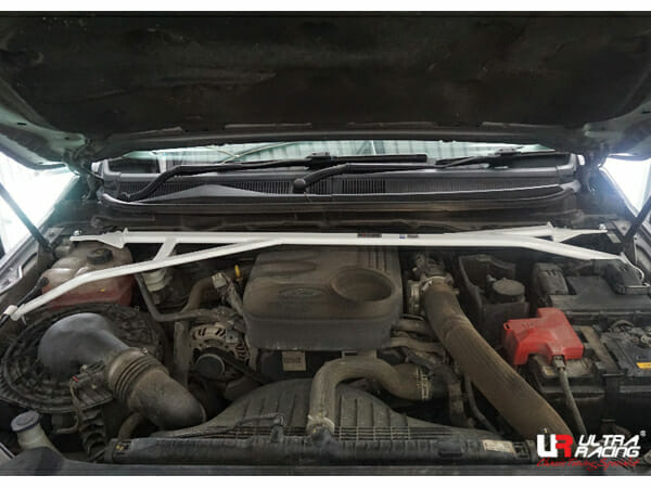 Barra de Torretas Superior Delantera Ultra Racing Ford Ranger T6.5 4WD FL 15+
