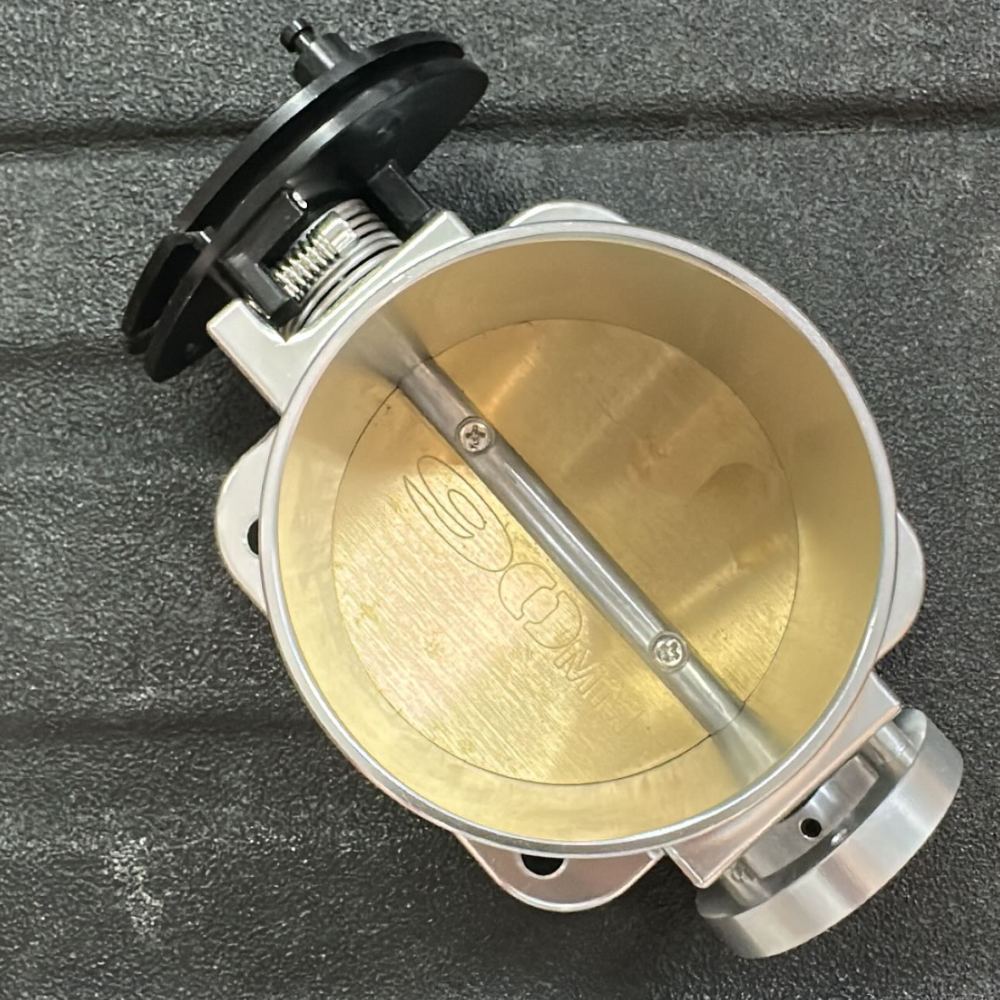 Mariposa de Admisión Universal de 90mm