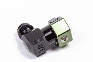 Racor Acodado Radium Engineering 3/8IN SAE Hembra a 6AN Macho