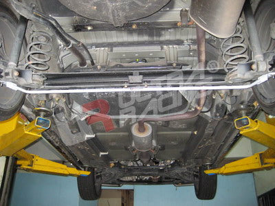 Barra Estabilizadora Trasera 16mm Ultra Racing Mitsubishi Colt 05+ 3/5D