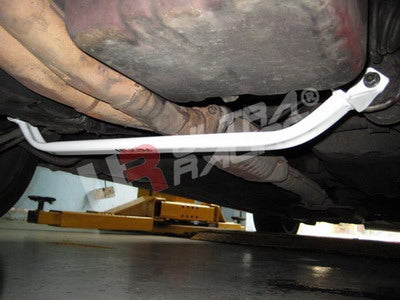 Barra Inferior Delantera Ultra Racing Honda Civic/CRX 88-91 EF/ED