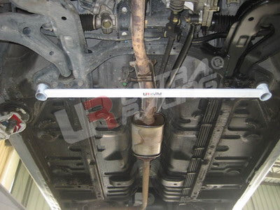 Barra Estabilizadora Inferior Delantera Ultra Racing para Hyundai Atos 97-07 1.0/1.1