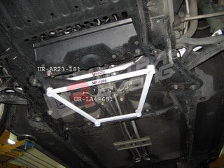 Barra Refuerzo Inferior Delantera Ultra Racing Toyota MR2/MRS 04-07