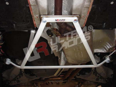 Barra Refuerzo Inferior Trasera Ultra Racing Audi A4 04-07 FSI