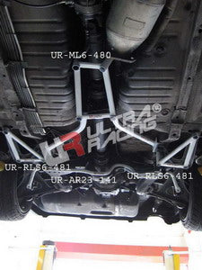 Barras de Refuerzo Traseras 481P Ultra Racing para Nissan Skyline R32 GTR