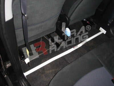 Barra Antivuelco Ultra Racing Mitsubishi Colt 05+ 3/5P