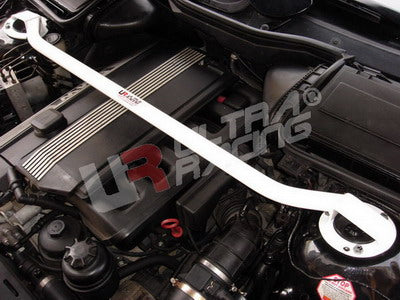 Barra de Torretas Delantera Superior Ultra Racing para BMW Serie 5 E39